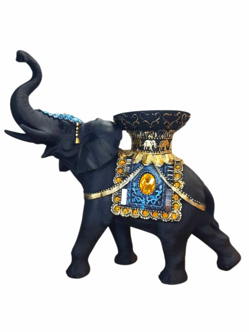 ELEFANTE CON CANDELABRO
